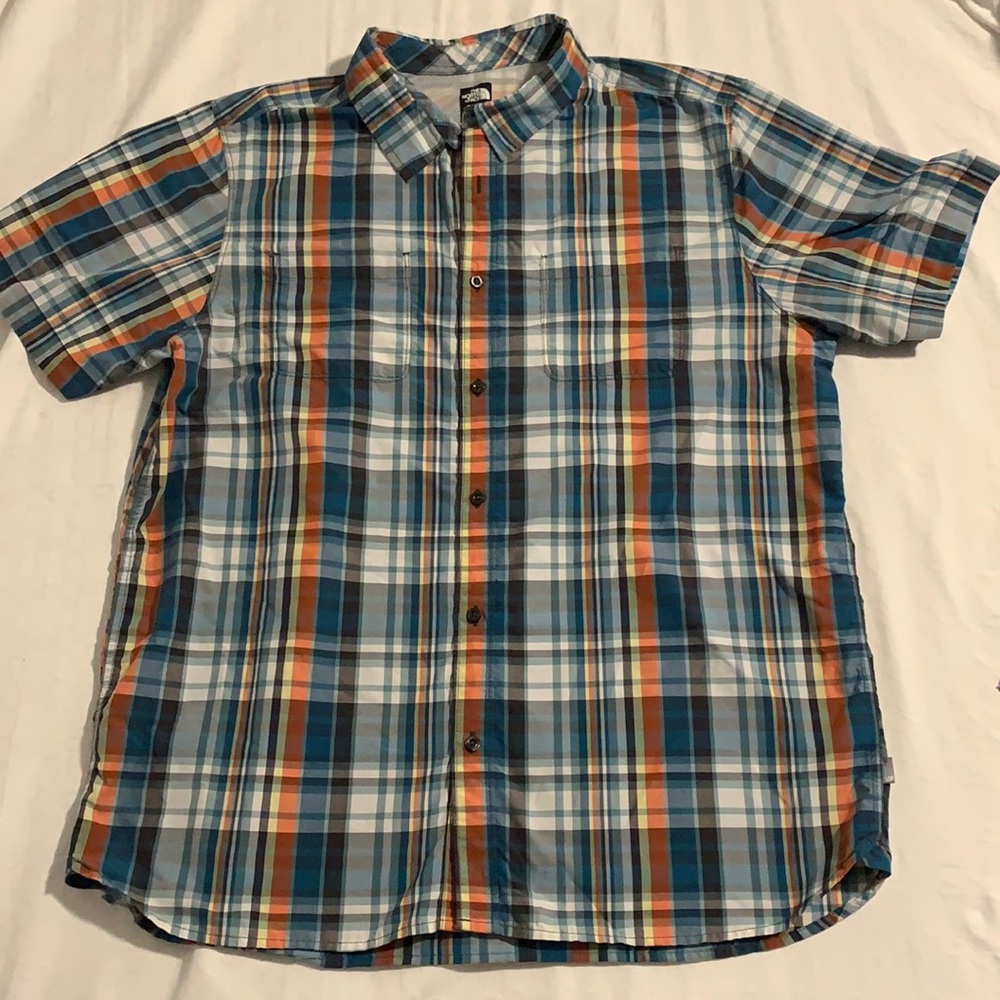 Men’s North Face Button Down Shirt